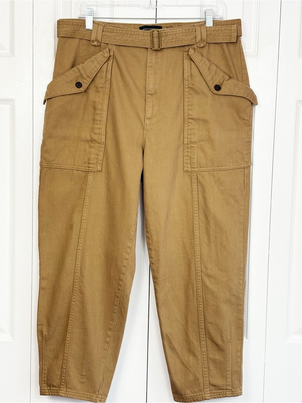 Banana Republic Tan Khaki Cotton Belted Lou Trapunto Cargo Crop Pants 12